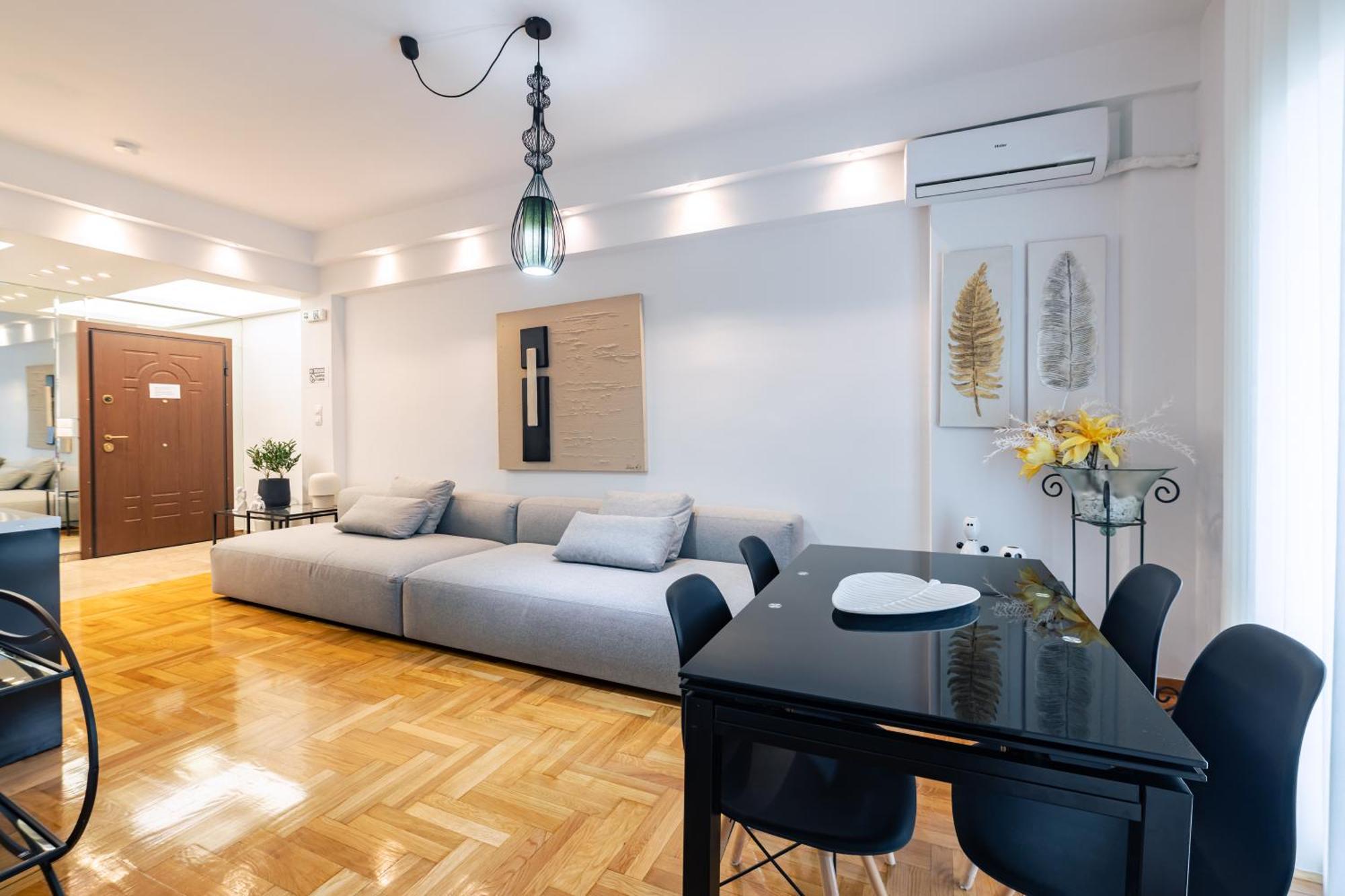 Apartment In Glyfada Center Athens Luaran gambar